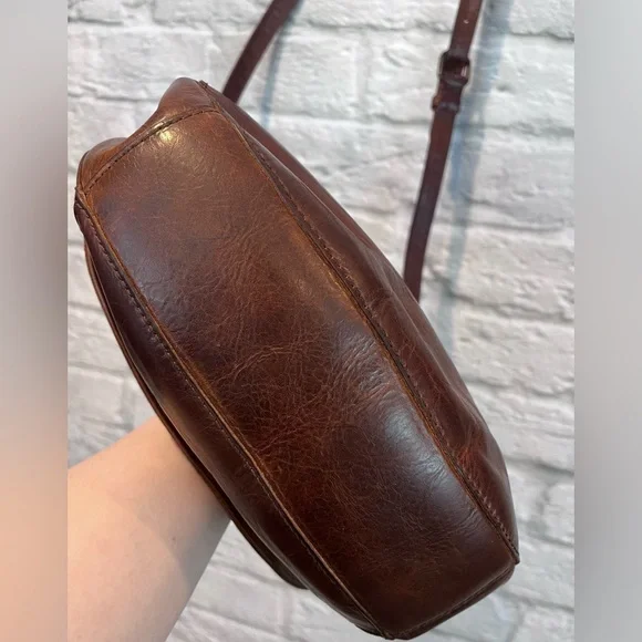 FRYE Melissa Saddle Bag Leather Cognac Crossbody - Picture 7 of 16